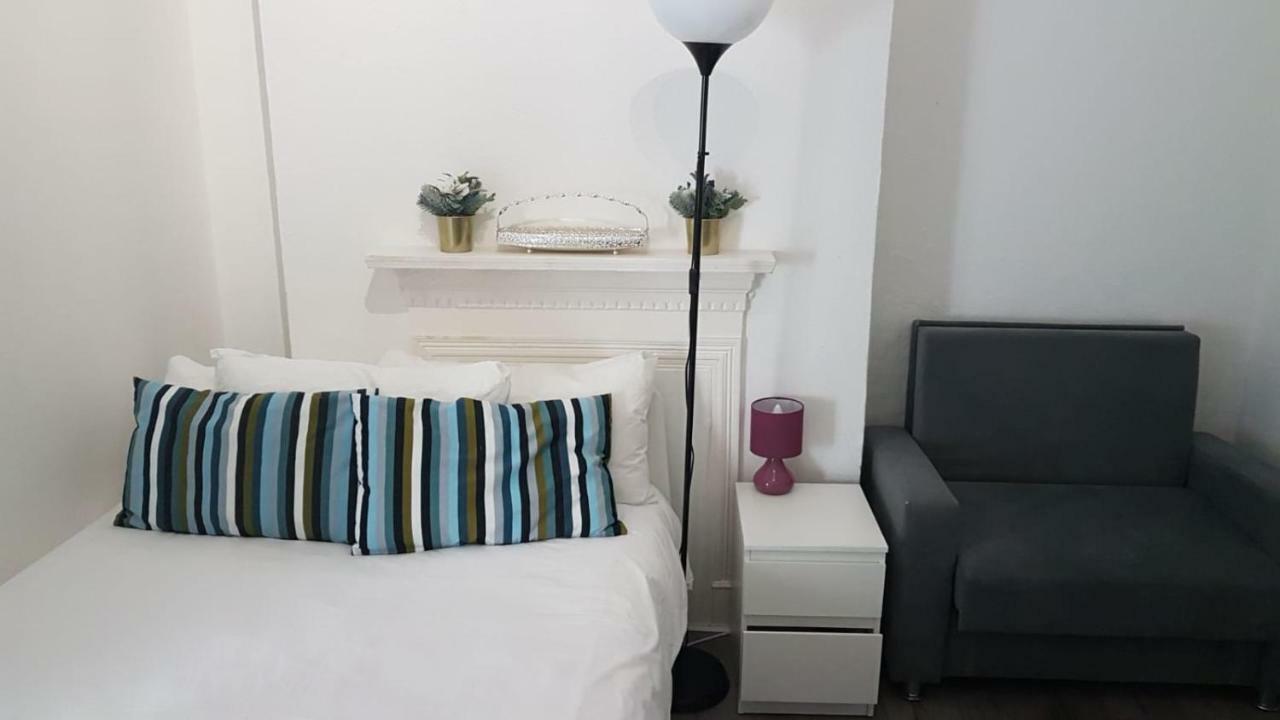 London Queen Park Apartments Extérieur photo